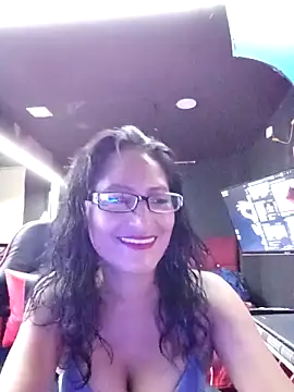 Snapshot of AdelinaMiran90 chatting on October 2025 04:00:01 AM AdelinaMiran90 online show from October 2025 04:00:01 AM