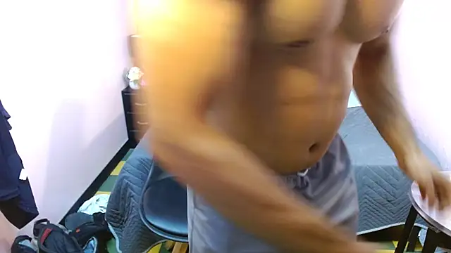 Thiago Summers online show from October 2025 02:47:02 PM