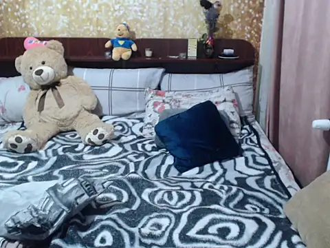 Emmatoo online show from February 2025 02:25:01 PM