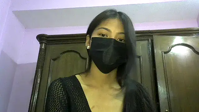 Snapshot of lusty_luxmi chatting on March 2025 03:24:02 PM lusty luxmi online show from March 2025 03:24:02 PM