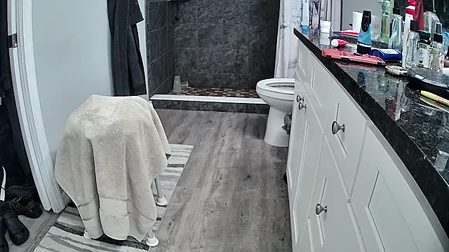 lou63ponce online show from November 2025 09:16:02 PM