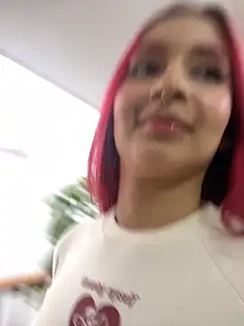 Snapshot of HannaRed_ chatting on October 2025 06:17:02 PM HannaRed online show from October 2025 06:17:02 PM