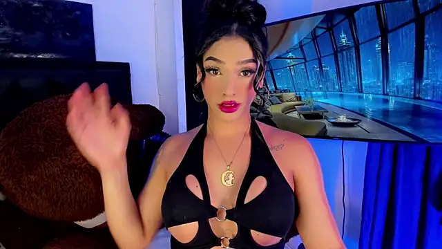 Snapshot of Maryonthemoon chatting on October 2025 05:29:01 AM Maryonthemoon online show from October 2025 05:29:01 AM