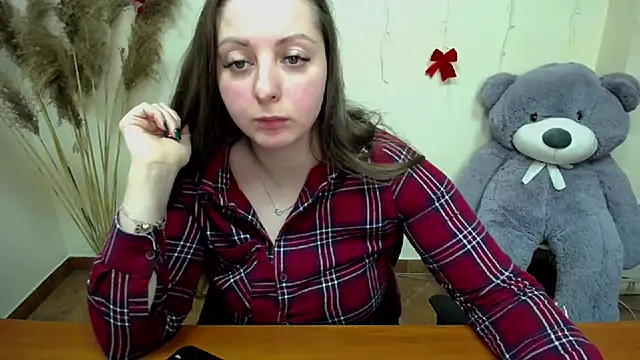  Annabelle Lee online show from December 2024 10:43:01 AM