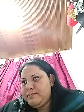 Snapshot of tetasgrandes_karol chatting on December 2024 05:42:01 AM tetasgrandes karol online show from December 2024 05:42:01 AM