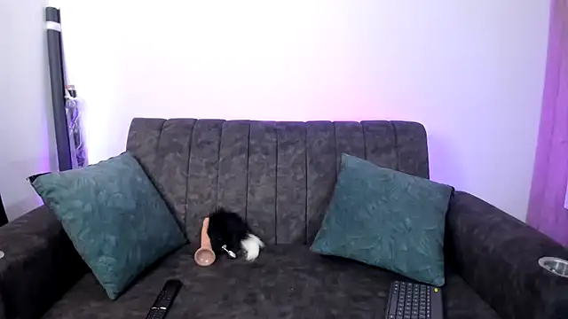 Snapshot of Dear-Venus chatting on October 2025 06:31:02 PM Dear-Venus online show from October 2025 06:31:02 PM