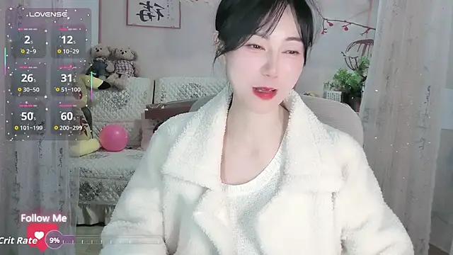 Snapshot of Lisa-s chatting on October 2025 01:28:01 PM Lisa-s online show from October 2025 01:28:01 PM