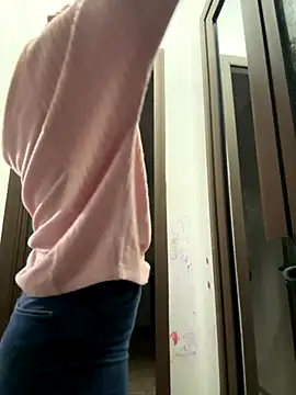 tanyagrey online show from October 2025 05:52:01 AM