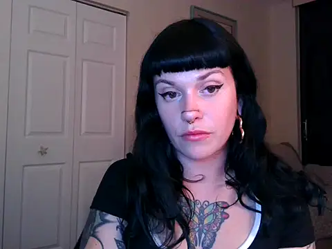 Marcelinegoddess online show from December 2024 04:13:02 AM
