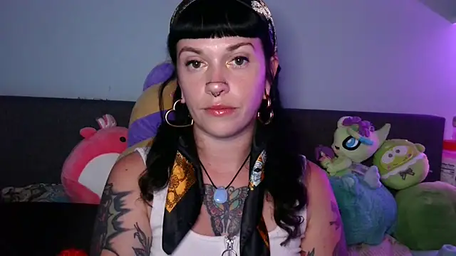 Marcelinegoddess online show from September 2025 03:28:01 AM