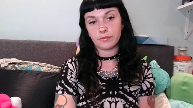 Marcelinegoddess online show from September 2025 04:30:01 PM