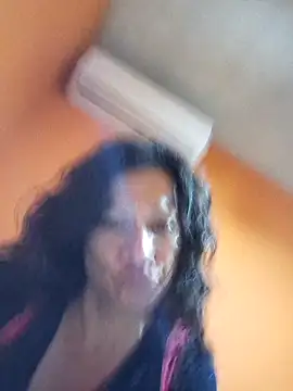 miicheele32 online show from November 2025 11:16:02 AM