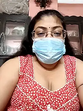 LAVERNIYA  online show from December 2024 07:11:02 PM