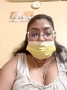 LAVERNIYA  online show from January 2025 11:27:02 AM