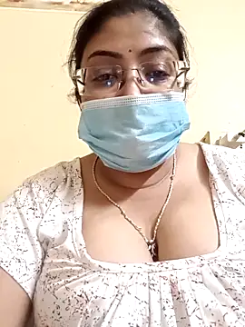 LAVERNIYA  online show from March 2025 03:07:01 PM