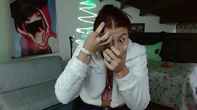 Kloe Deker online show from December 2024 01:39:01 PM