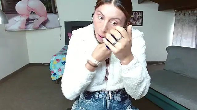 Kloe Deker online show from March 2025 01:35:02 PM