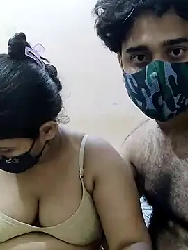 Snapshot of IND_COUPLE1 chatting on January 2025 07:55:01 PM IND COUPLE1 online show from January 2025 07:55:01 PM
