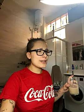 Hawitxui online show from October 2025 09:40:01 AM