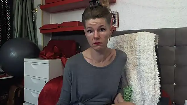 kellyterapy online show from January 2025 12:02:01 AM