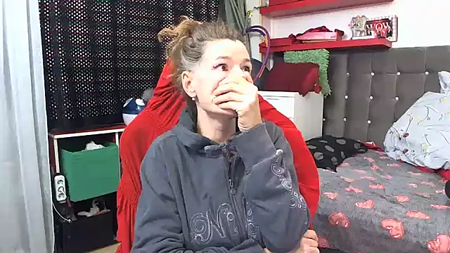 kellyterapy online show from January 2025 03:50:01 PM