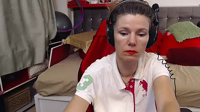 Snapshot of kellyterapy chatting on November 2025 10:20:02 PM kellyterapy online show from November 2025 10:20:02 PM