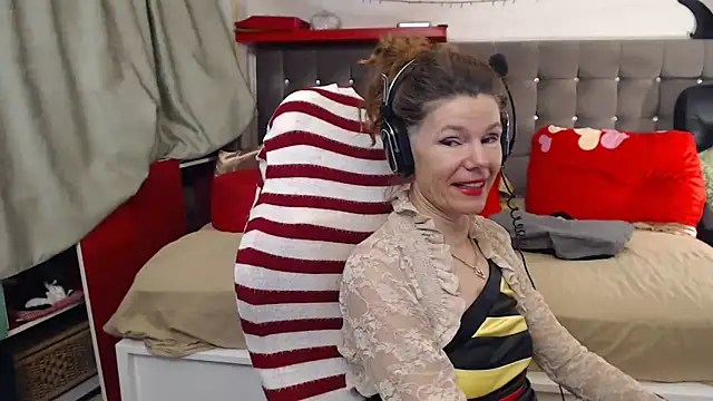 Snapshot of kellyterapy chatting on November 2025 10:30:01 PM kellyterapy online show from November 2025 10:30:01 PM