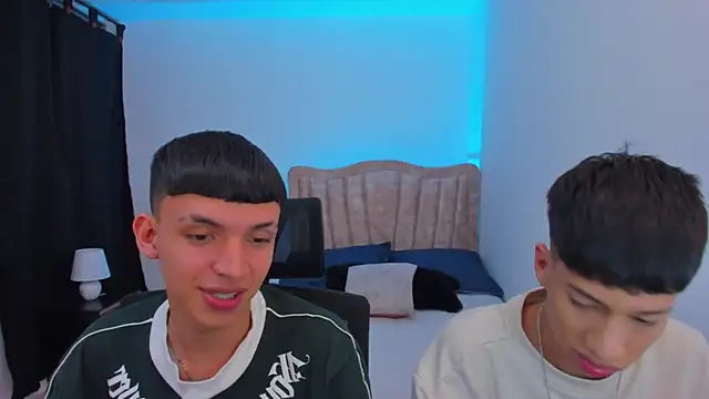 Juan Nd Steven online show from October 2025 04:32:01 AM