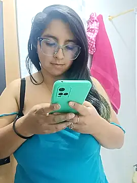 Snapshot of _Angelinaandrade_ chatting on November 2025 01:04:02 AM Angelinaandrade online show from November 2025 01:04:02 AM