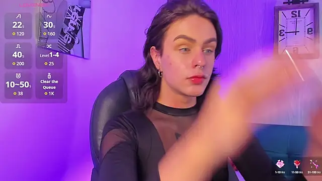 miah connor online show from September 2025 08:01:01 PM