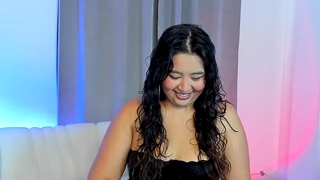 LiahDiaz online show from September 2025 03:33:01 PM