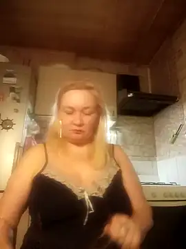 HelenaGlossX online show from December 2024 03:45:02 PM