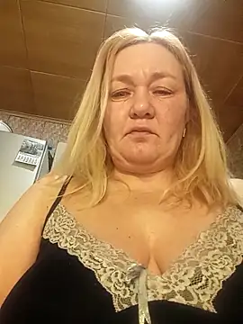 HelenaGlossX online show from December 2024 01:15:02 AM
