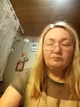 HelenaGlossX online show from December 2024 05:26:02 PM