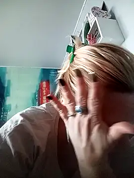 HelenaGlossX online show from January 2025 08:40:02 AM