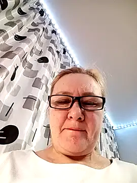 HelenaGlossX online show from January 2025 03:55:02 AM