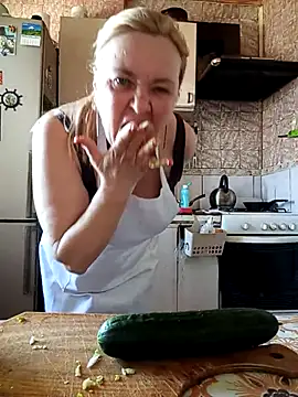 HelenaGlossX online show from February 2025 08:17:02 AM