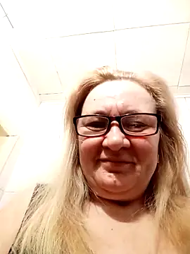 HelenaGlossX online show from March 2025 01:13:01 AM
