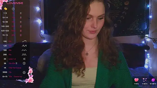 Snapshot of Jenna_Sativa chatting on March 2025 04:45:01 PM Jenna Sativa online show from March 2025 04:45:01 PM