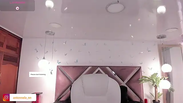  Antonnela  online show from November 2025 06:40:02 PM