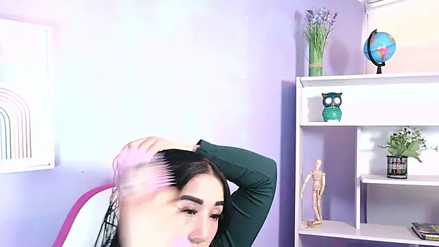 Snapshot of kaory_azumi chatting on October 2025 06:31:01 PM kaory azumi online show from October 2025 06:31:01 PM