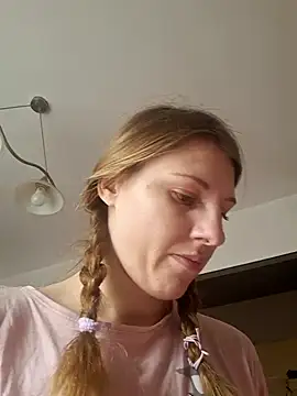 Snapshot of KimySandy chatting on January 2025 10:21:02 AM KimySandy online show from January 2025 10:21:02 AM