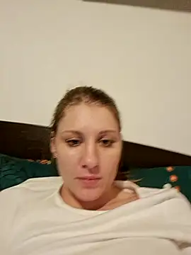 Snapshot of KimySandy chatting on February 2025 04:36:02 PM KimySandy online show from February 2025 04:36:02 PM
