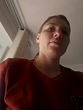 Snapshot of KimySandy chatting on February 2025 08:40:01 AM KimySandy online show from February 2025 08:40:01 AM