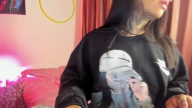 Snapshot of nicole_volkov chatting on January 2025 03:36:02 AM nicole volkov online show from January 2025 03:36:02 AM