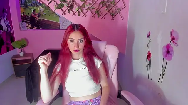 Snapshot of mildre303av chatting on October 2025 07:44:01 PM mildre303av online show from October 2025 07:44:01 PM