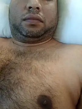 Snapshot of dilshanlove chatting on October 2025 04:09:02 AM dilshanlove online show from October 2025 04:09:02 AM