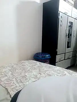 Isabel23zr online show from January 2025 03:47:01 PM