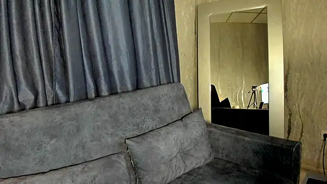 Stacey Brown online show from December 2024 04:15:02 AM