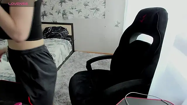 Stacey Brown online show from January 2025 03:56:02 AM